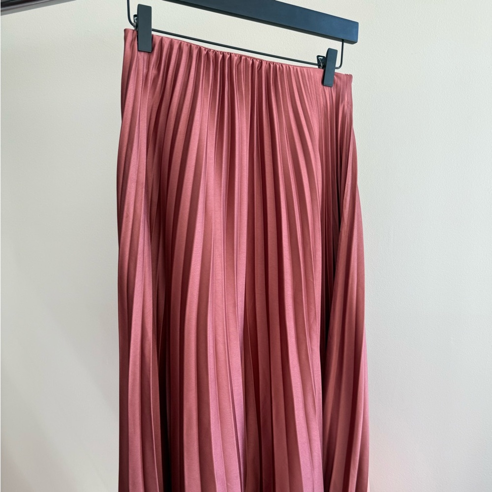 Lush Pleated Midi Skirt